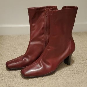 Aerosoles Red faux Leather Women's Boot Heels
